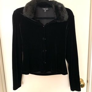 Velvet furry collar button up!